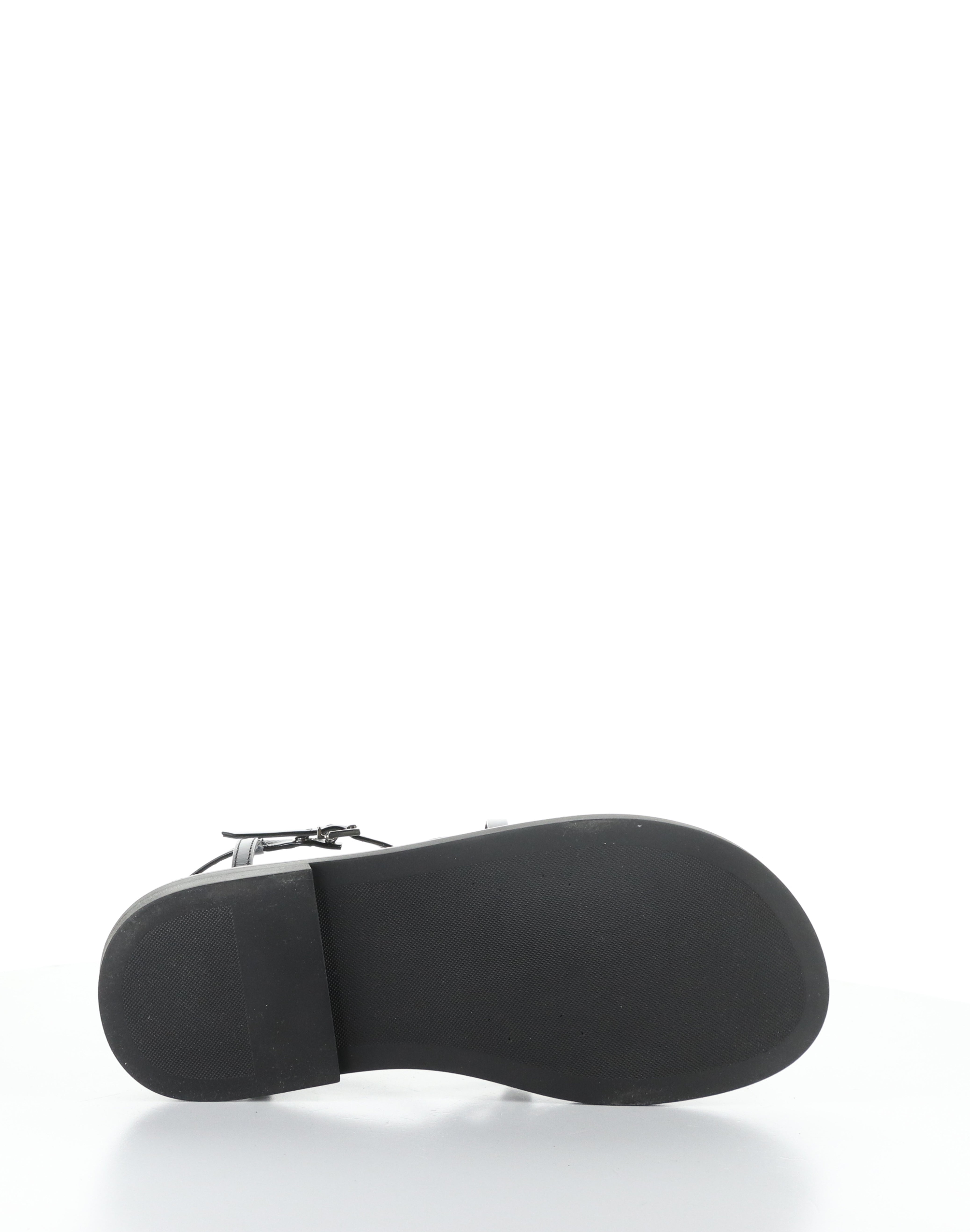 CASSIA STRAPPY SANDAL