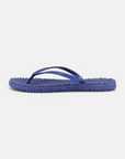 single ilse jacobsen flip flop in glitter blue, shown in profile