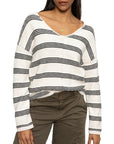 STRIPED EASY V-NECK SWEATER