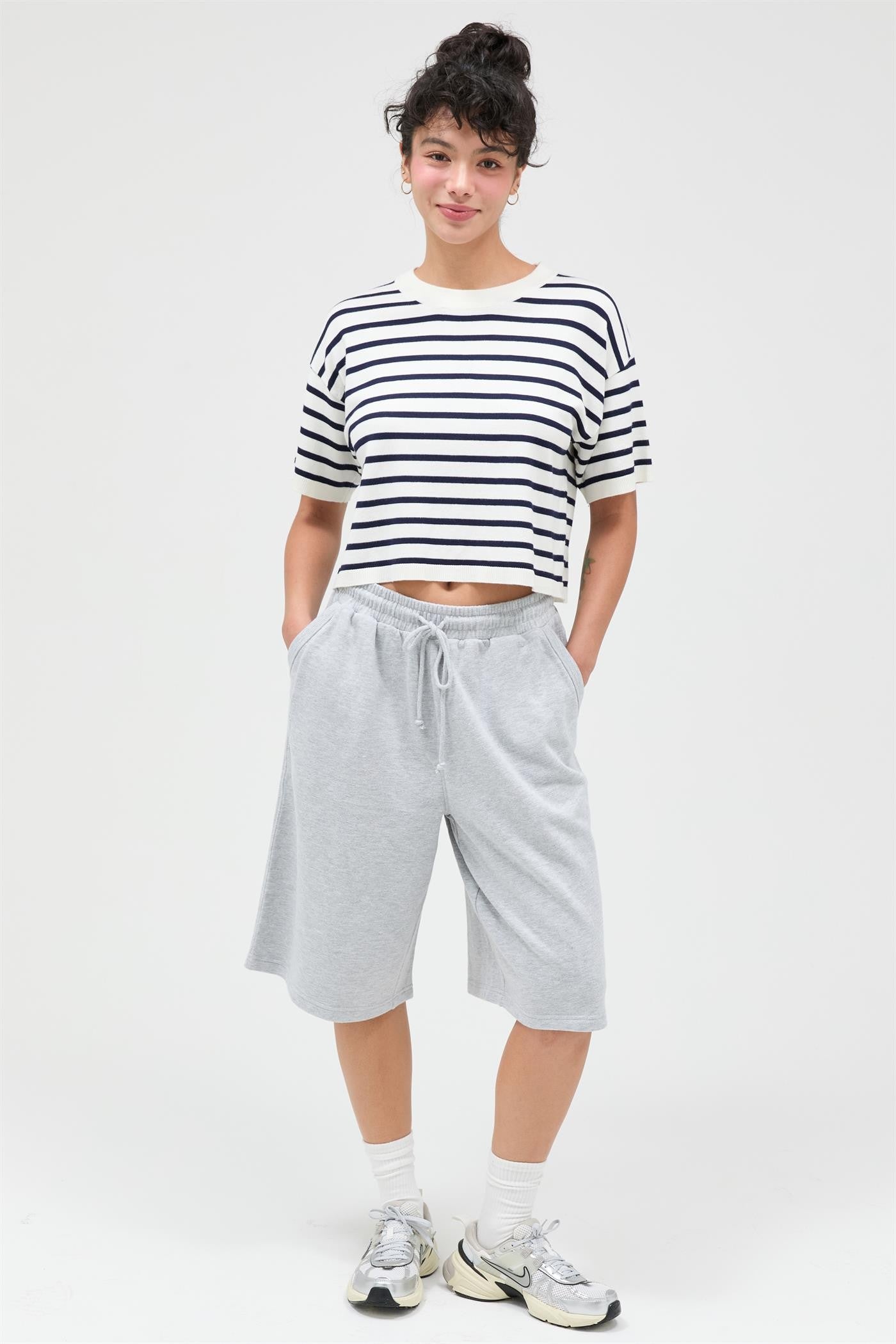 STRIPED CROP TEE