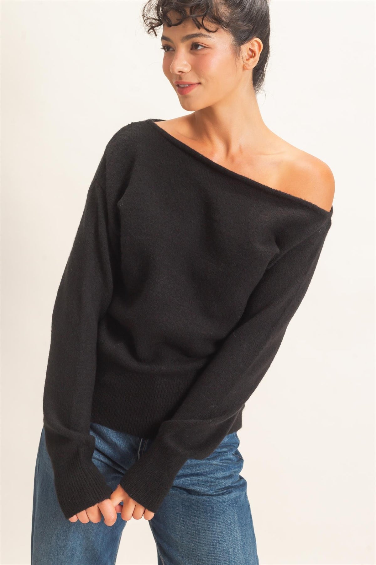OFF THE SHOULDER SWEATER