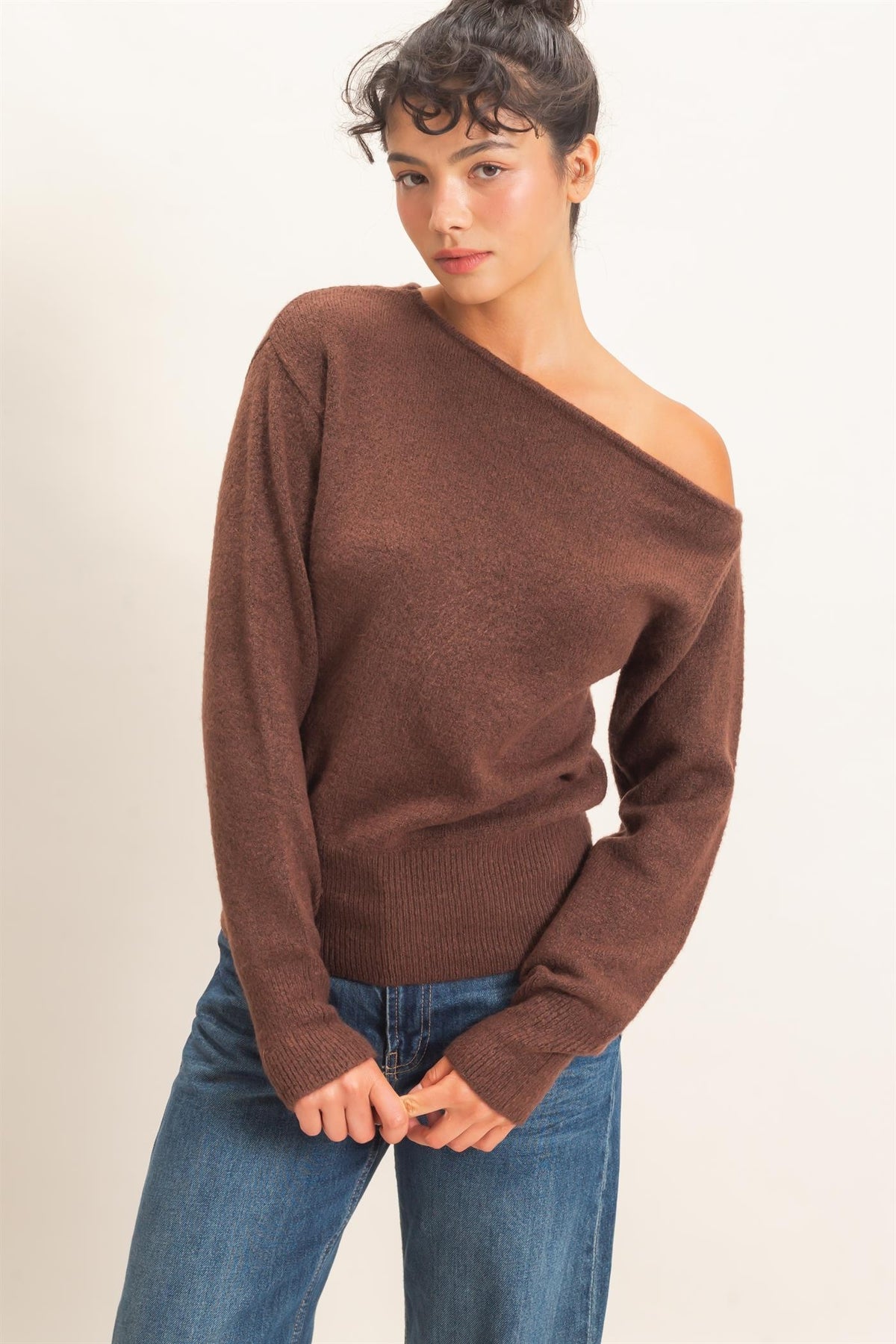 OFF THE SHOULDER SWEATER