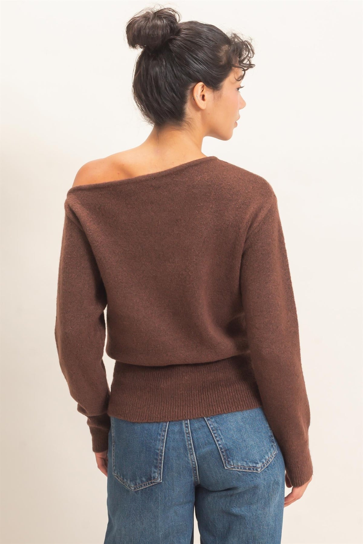 OFF THE SHOULDER SWEATER