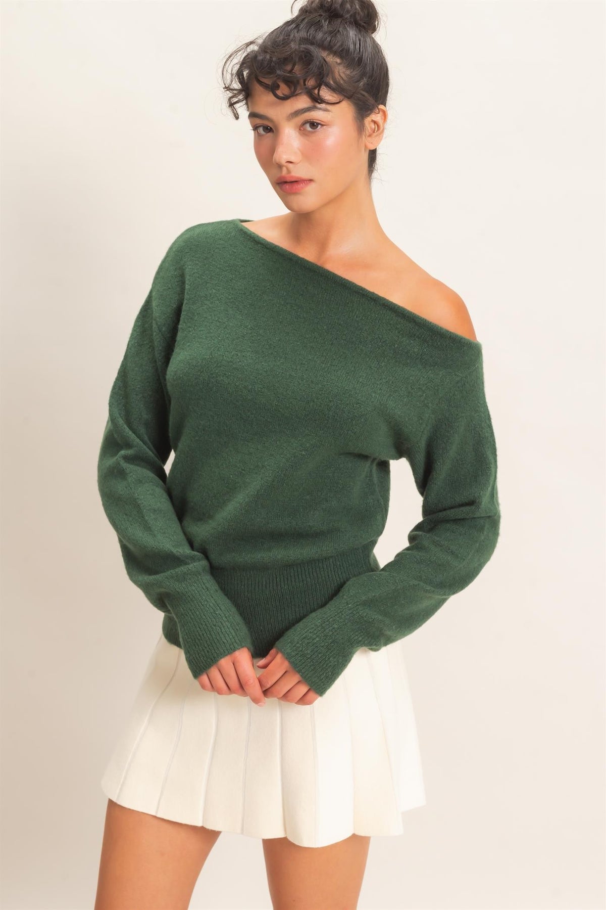 OFF THE SHOULDER SWEATER