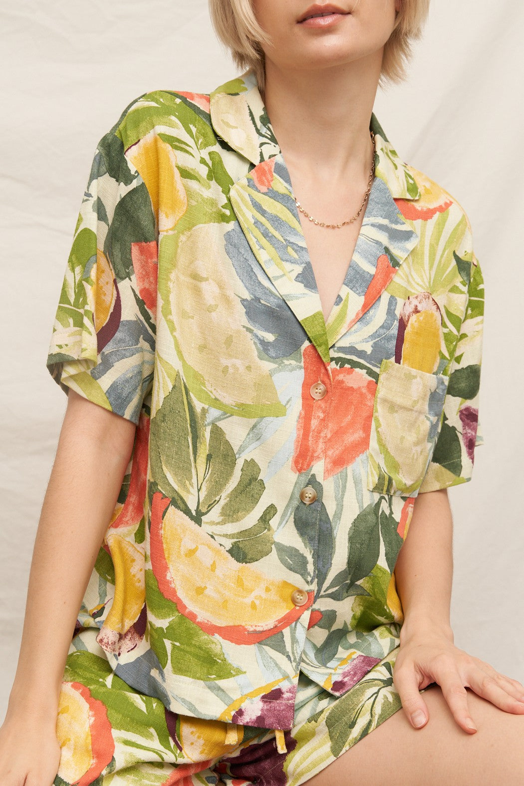 TROPICAL CITRUS NOTCH COLLAR SHORT SLEEVE SHIRT