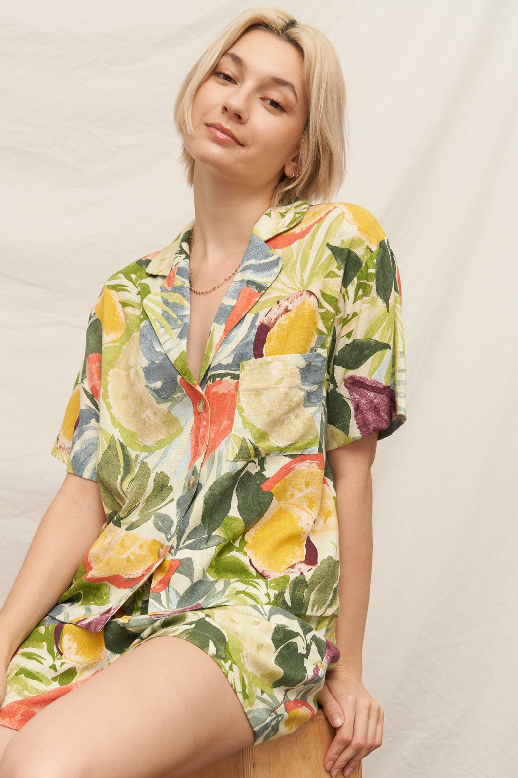 TROPICAL CITRUS NOTCH COLLAR SHORT SLEEVE SHIRT