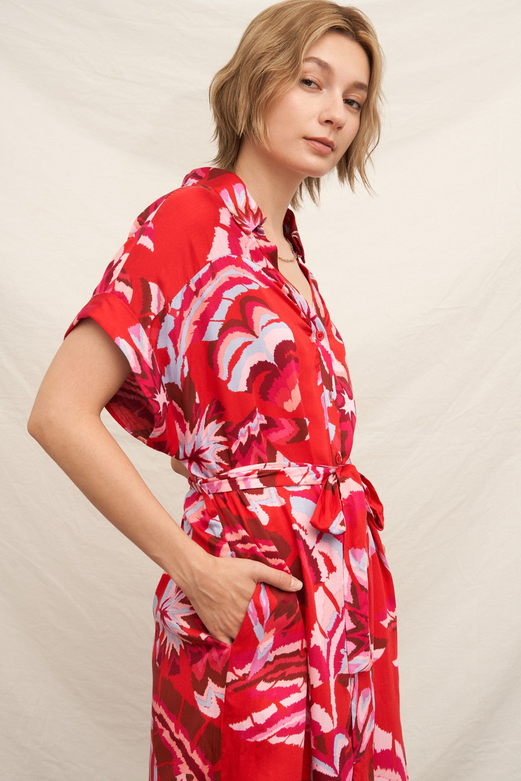 BOLD BOTANICAL SHORT SLEEVE MAXI SHIRT DRESS