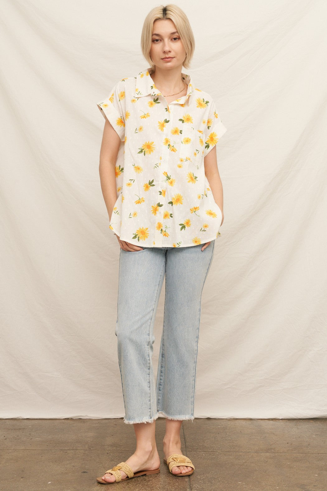 FLORAL PRINT TUFTED SHORT SLEEVE SHIRT