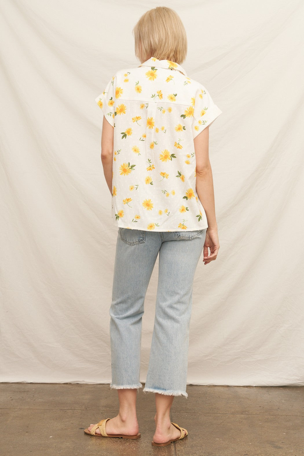 FLORAL PRINT TUFTED SHORT SLEEVE SHIRT