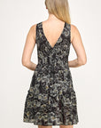 FLORAL V-NECK DRESS