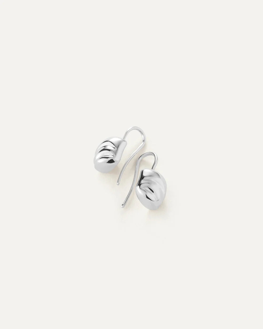 RUE DROP EARRING