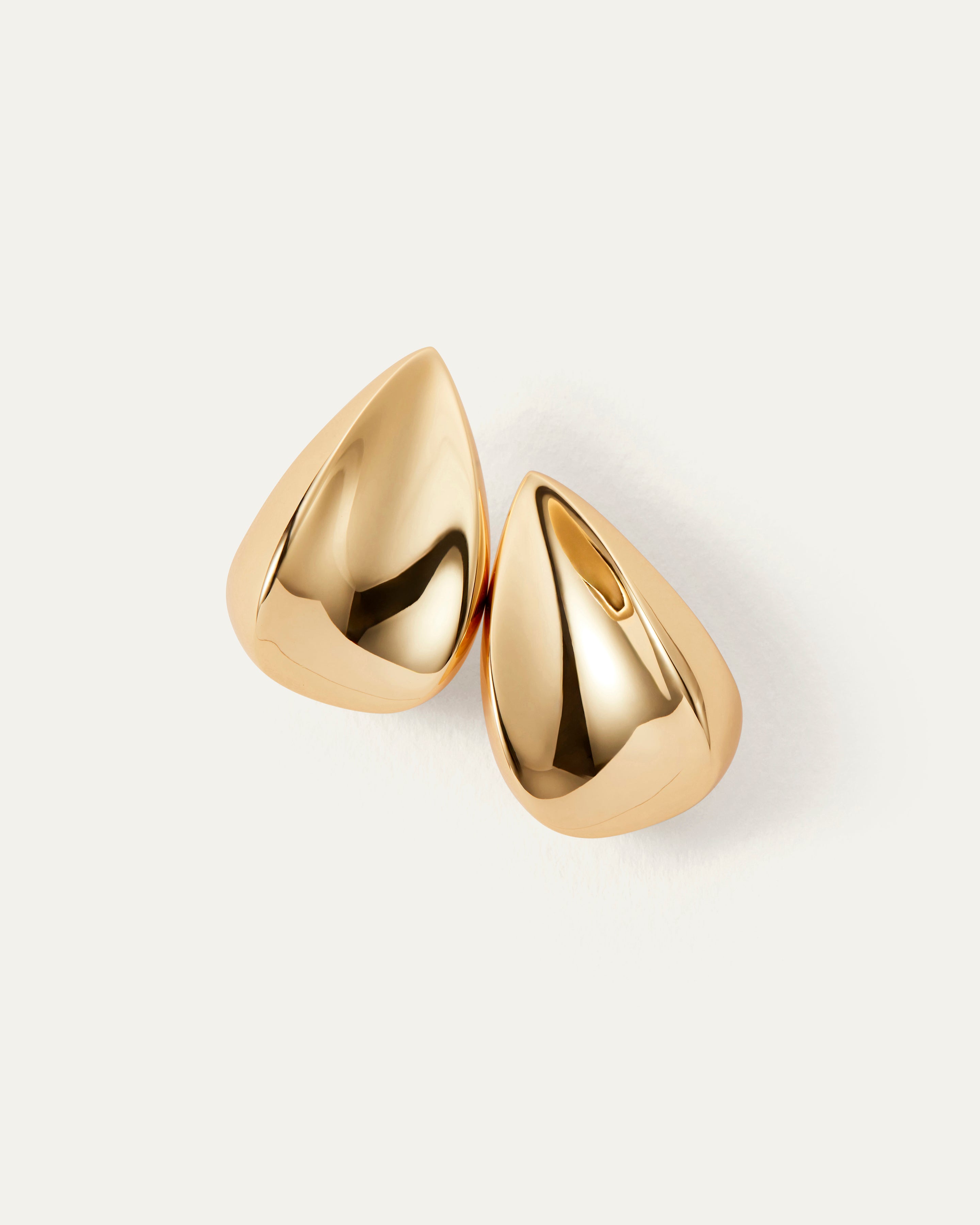 SMALL MARGAUX PUFFS EARRINGS