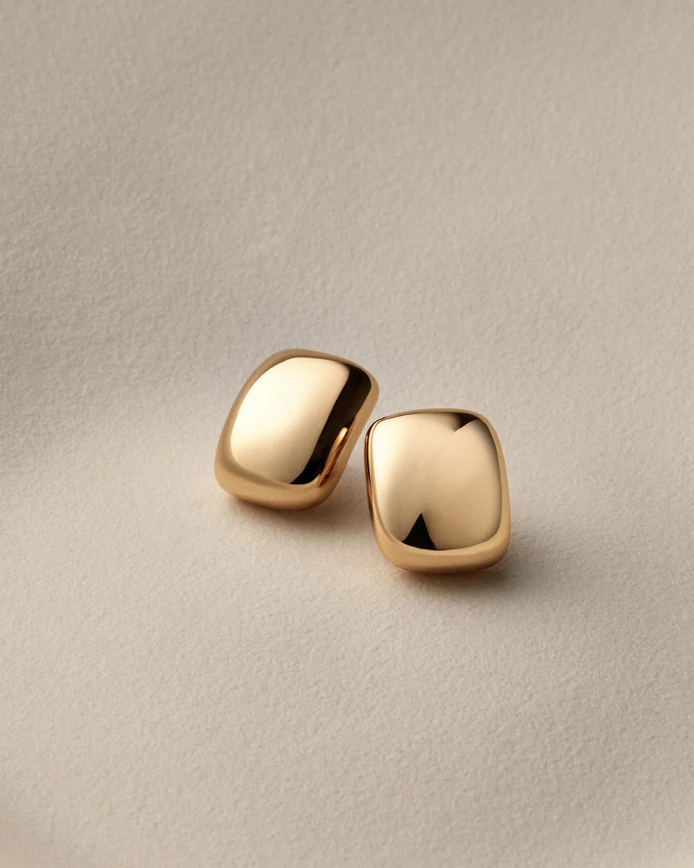 SMALL TATE EARRING