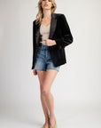 VELVET BLAZER