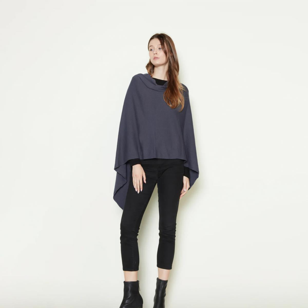 LIGHTWEIGHT KNIT PONCHO