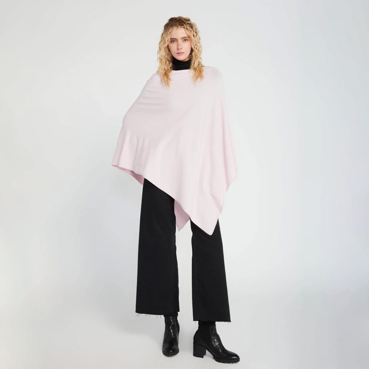 LIGHTWEIGHT KNIT PONCHO