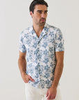 SHORT SLEEVE TROPICAL FLORAL CAMP COLLAR SHIRT