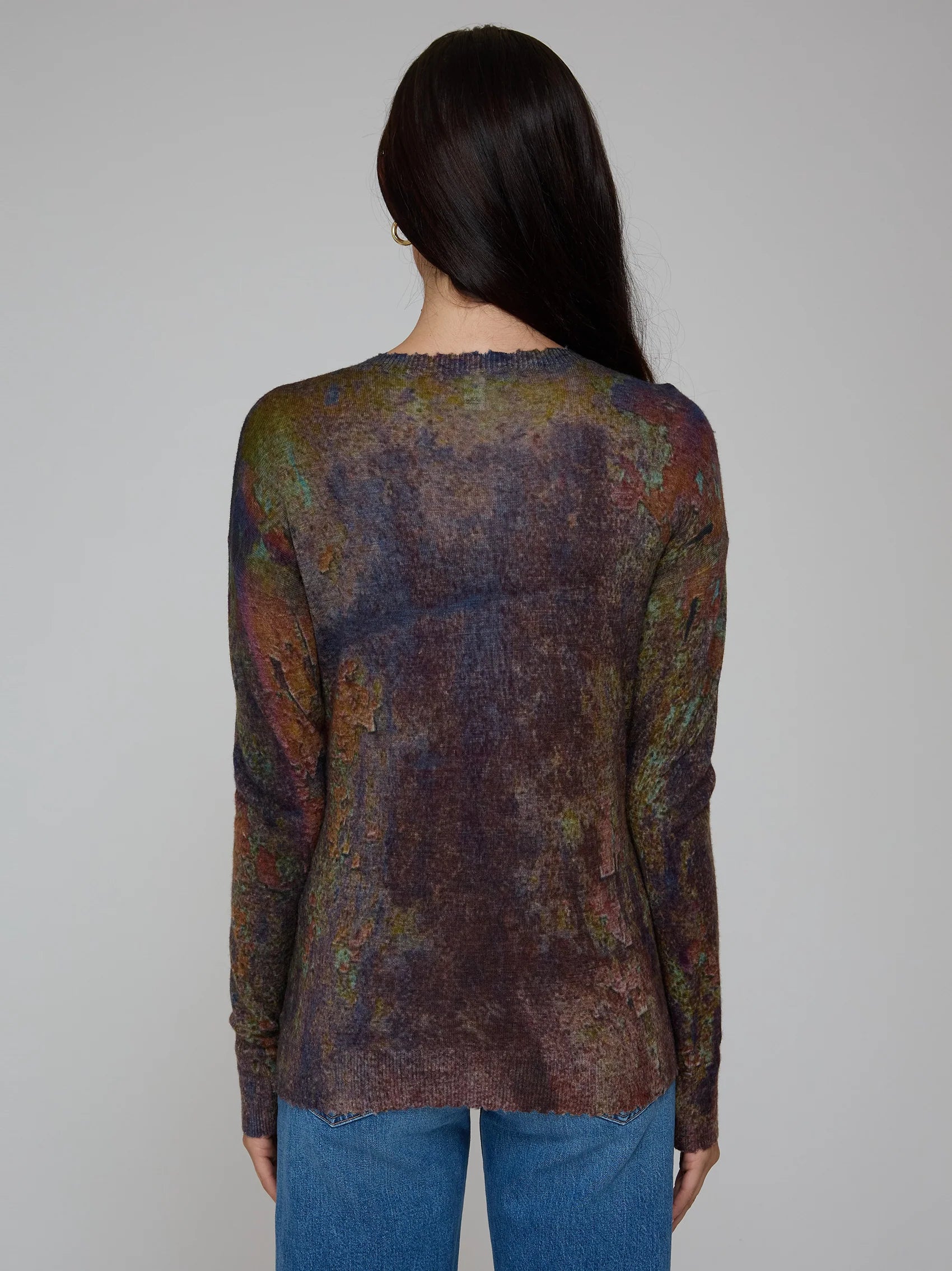 SHEER RUST PRINT RAW EDGE CREW NECK SWEATER