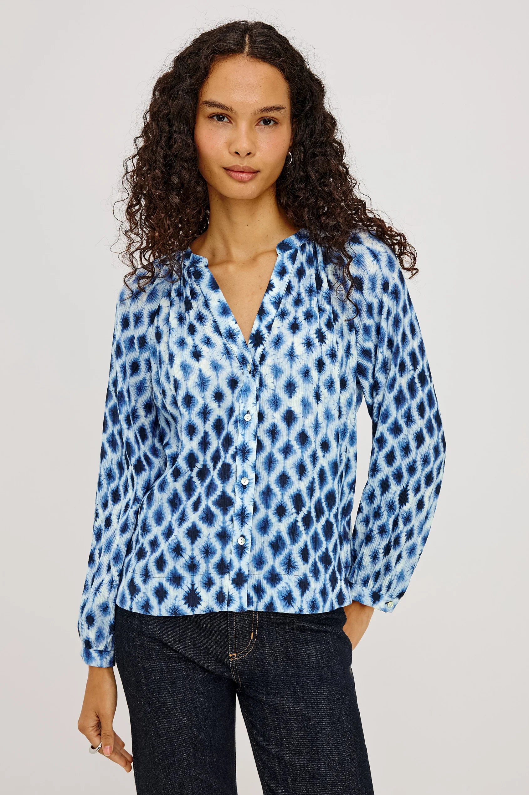 SAINT SHIBORI CRINKLE CHIFFON BLOUSE