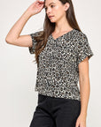 LEOPARD V-NECK TEE