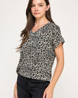 LEOPARD V-NECK TEE