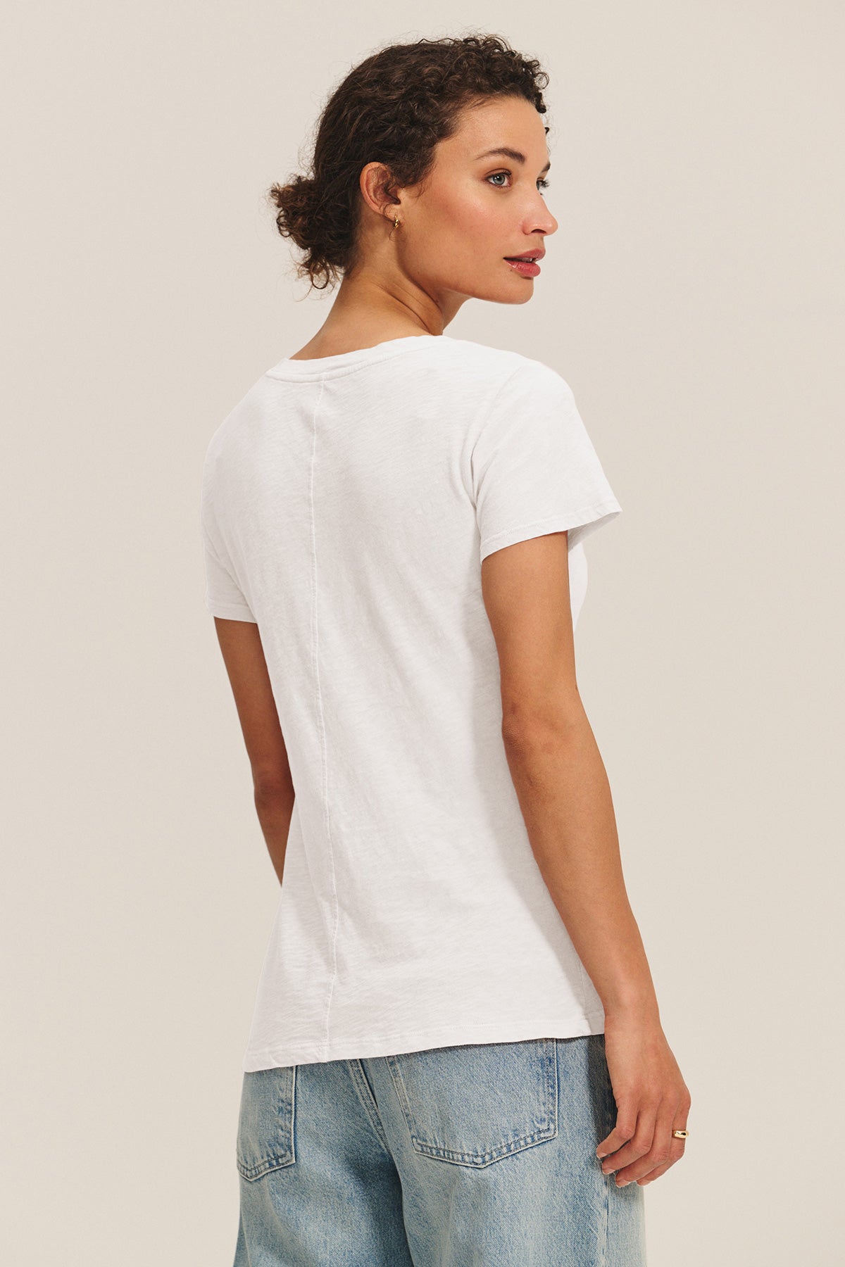 LILITH COTTON SLUB V-NECK TEE