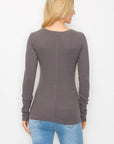 RIBBED SCOOP NECK LONG SLEEVE TEE