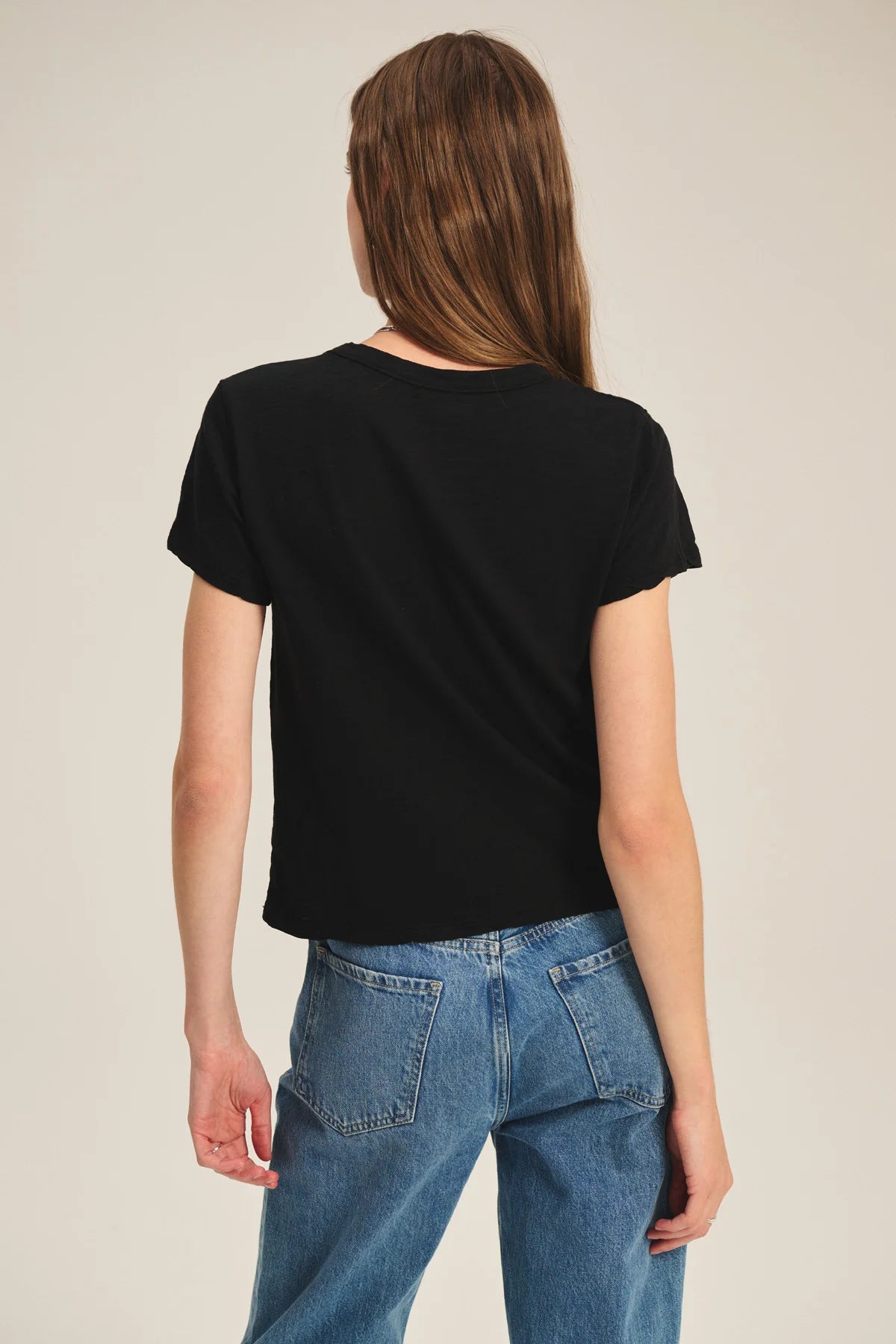 MARIKA ORIGINALS CREW NECK TEE
