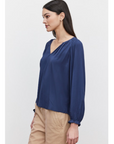 AZALEA RAYON CHALLIS LONG SLEEVE TOP